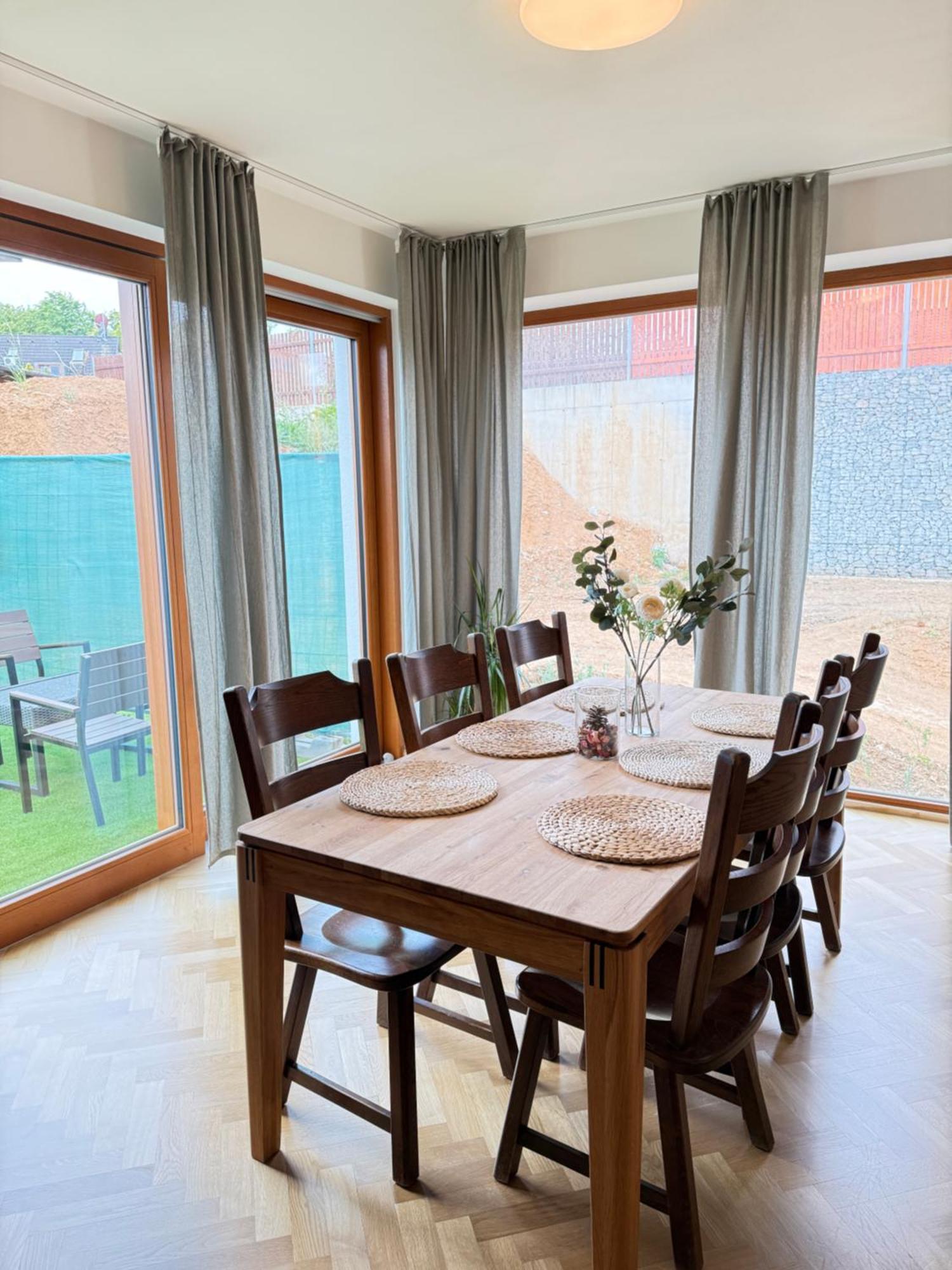 Familyvilla, New 4 Luxury Big Apartments, Parking 프라하 외부 사진