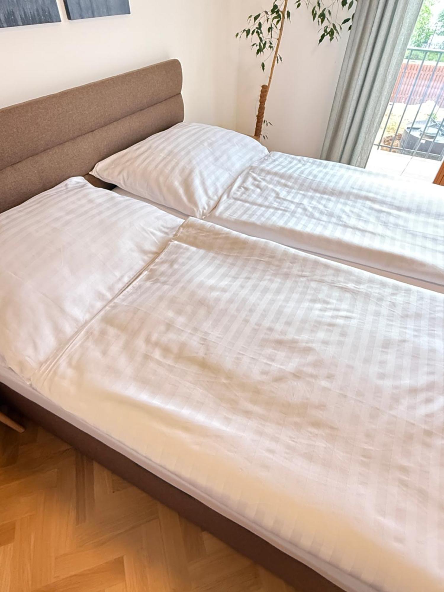 Familyvilla, New 4 Luxury Big Apartments, Parking 프라하 외부 사진